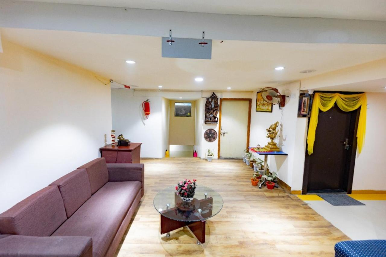 Hotel Deendayal Korba Bagian luar foto