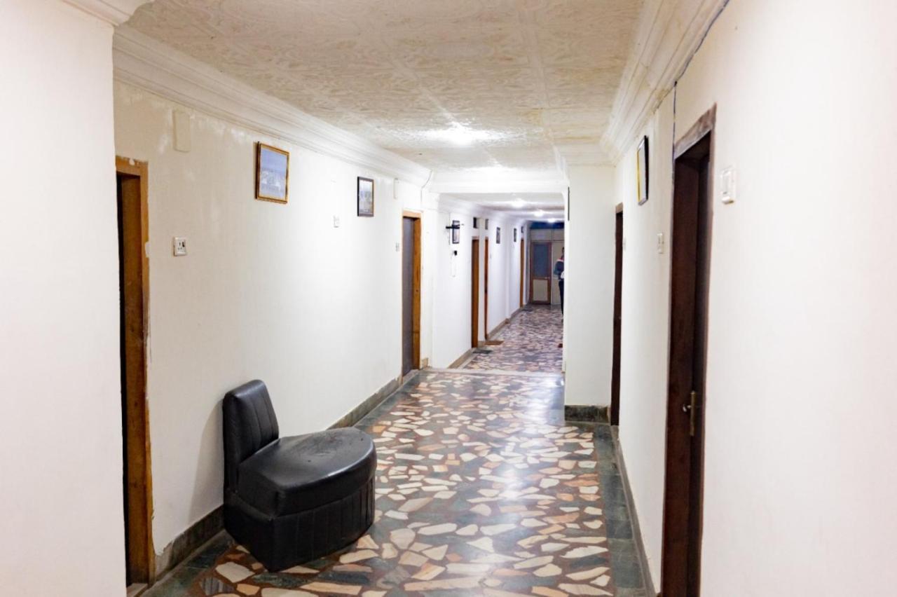 Hotel Deendayal Korba Bagian luar foto